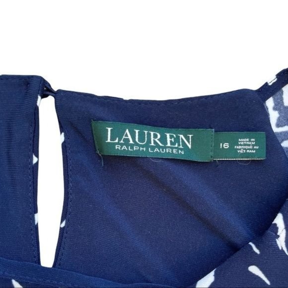 Ralph Lauren Blue and White Patterned Dress - Picture 2 of 7